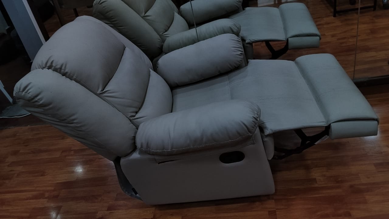Electric reclining chair